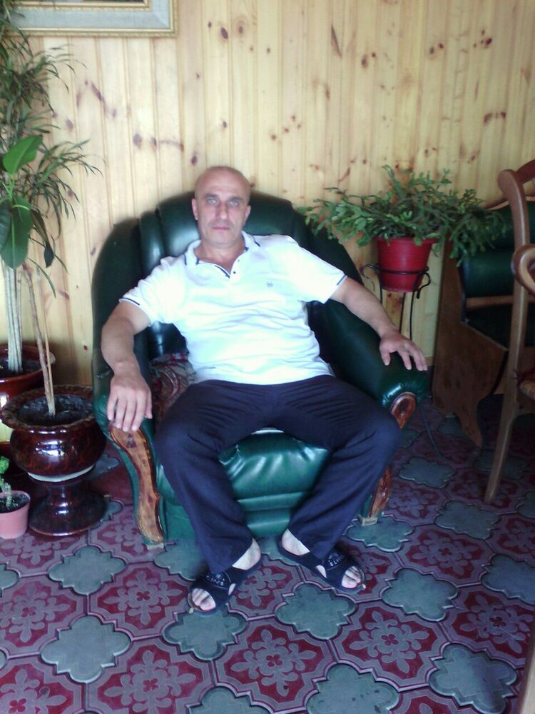  7835383  Aleks, 53 ,    