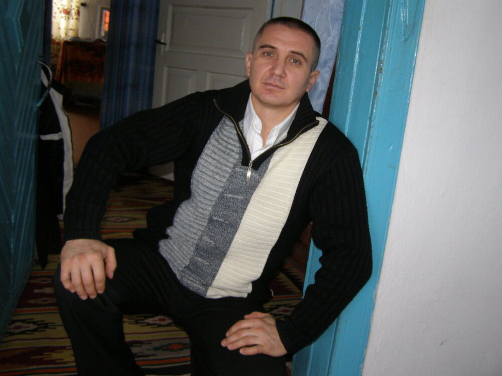  9187503  Gena, 51 ,     