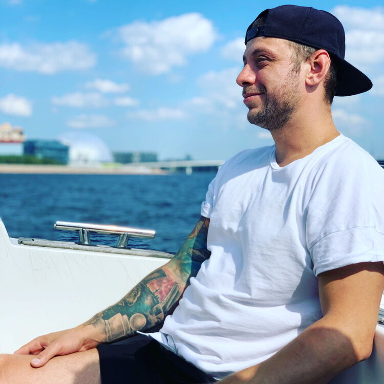 ���� 49919353 ������� ���������, 37 ���, ���� ���������� � �����-����������