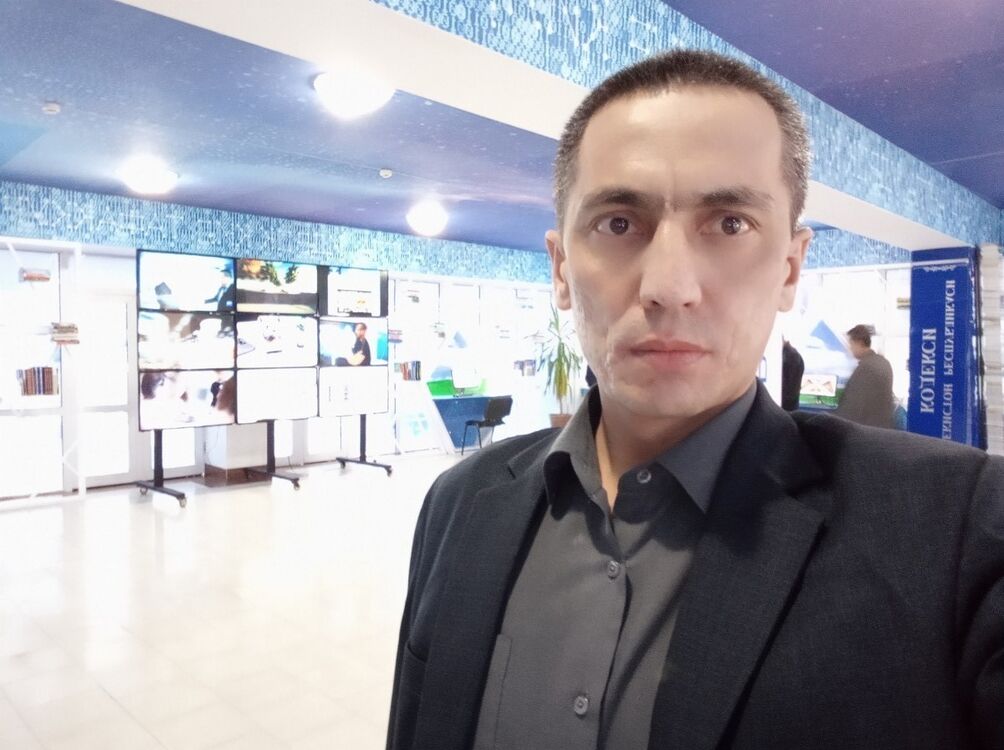  ,   Nodirjon, 44 ,   ,   , c 