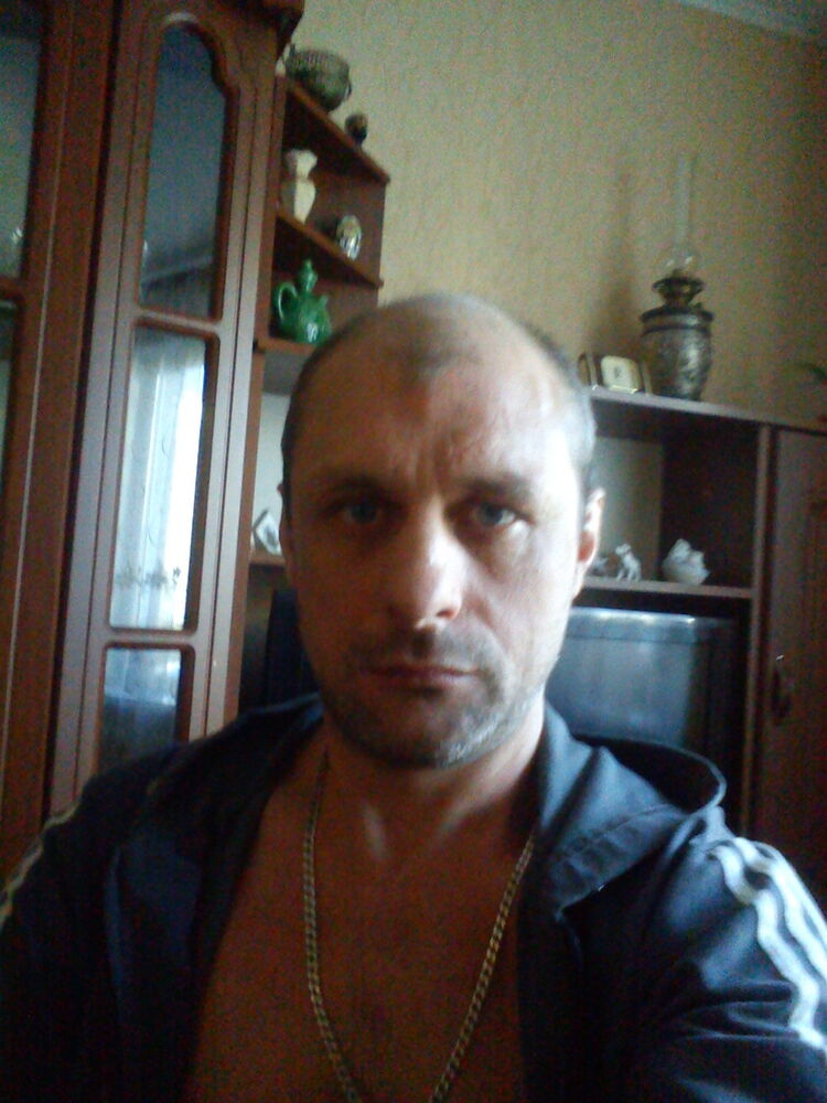  8864993  , 49 ,    
