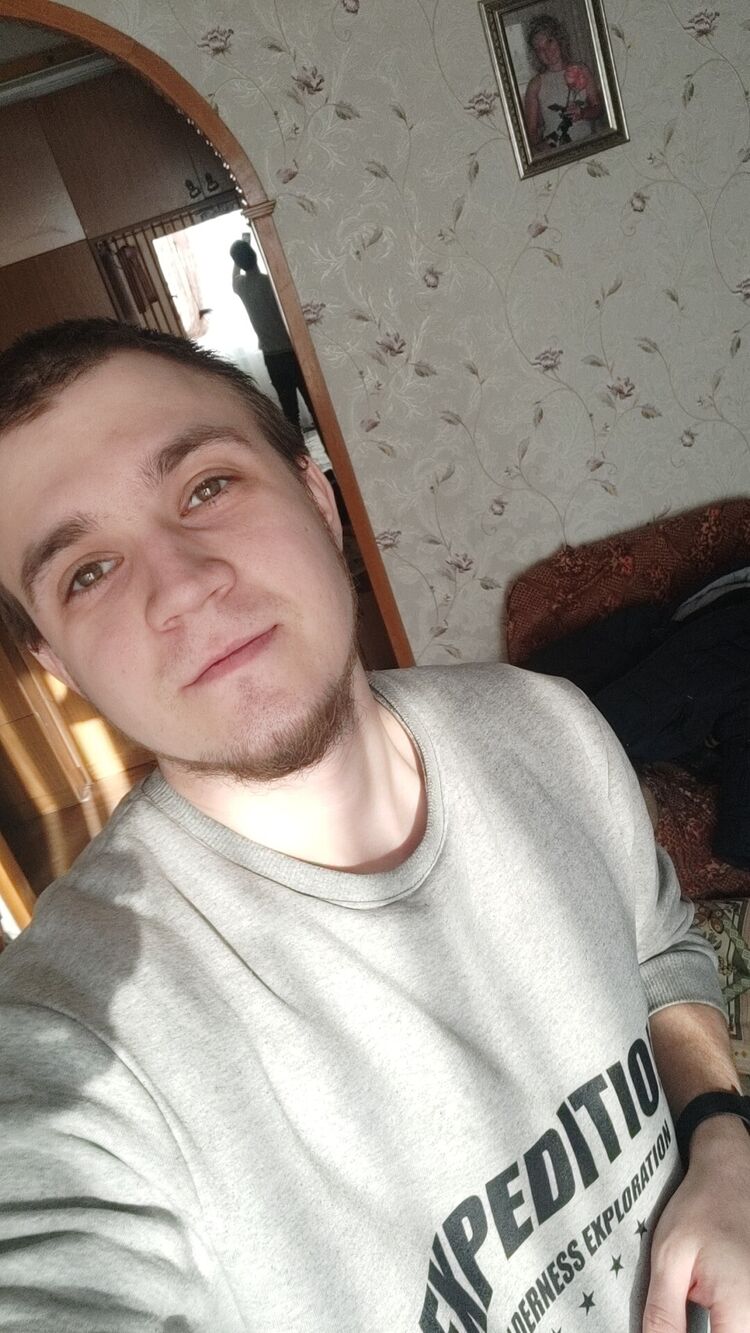  33638773  , 26 ,    