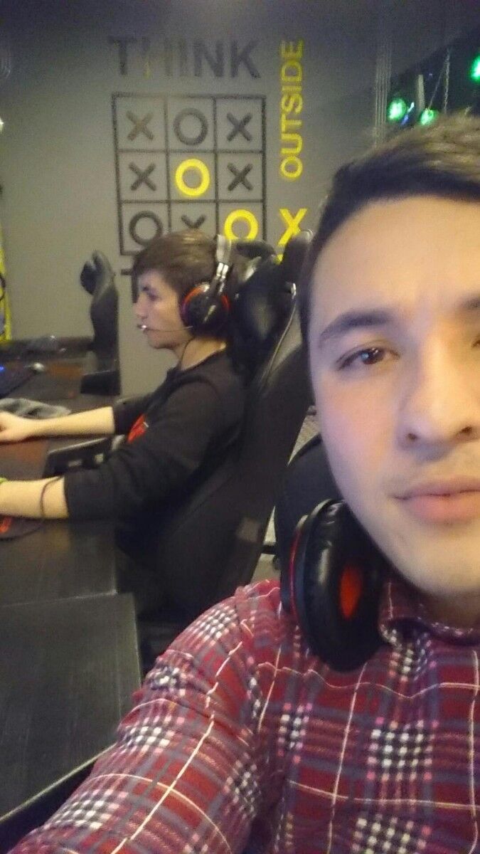 ,   Shoxrux, 31 ,   ,   , c 