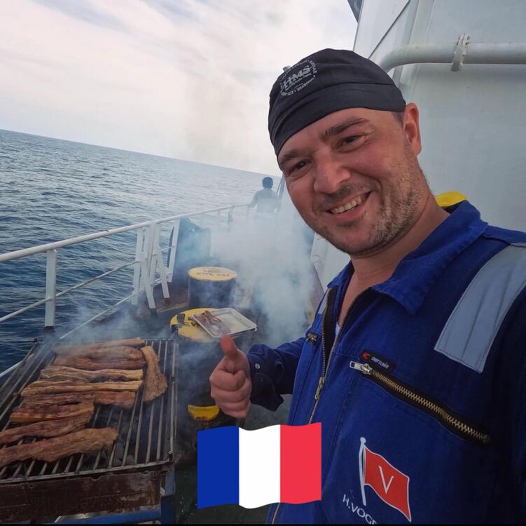  49872943  Alex George, 36 ,    Aiguillon