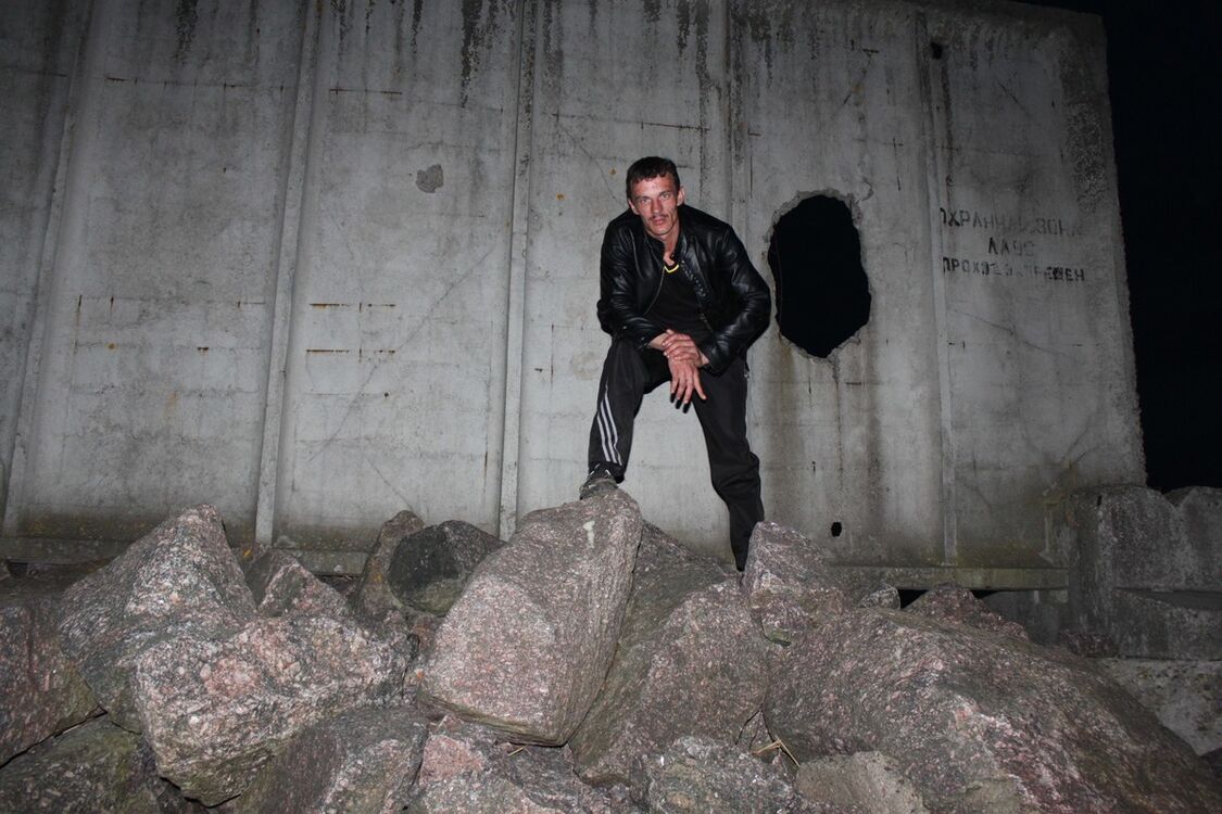  4561633  , 40 ,    -