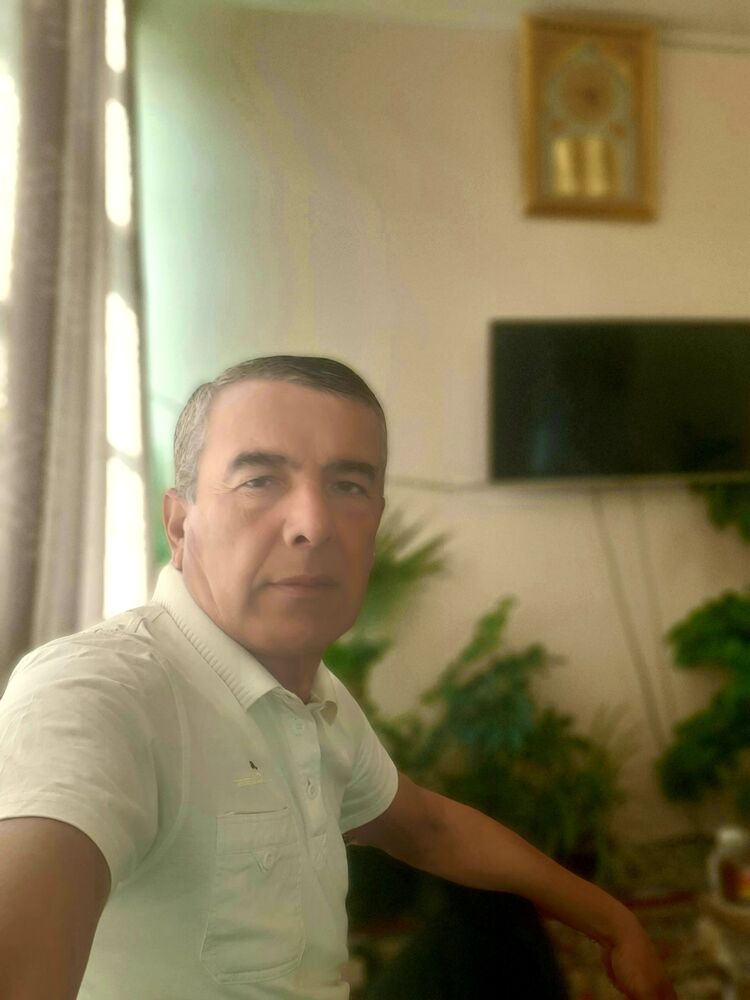  40649983  , 54 ,    