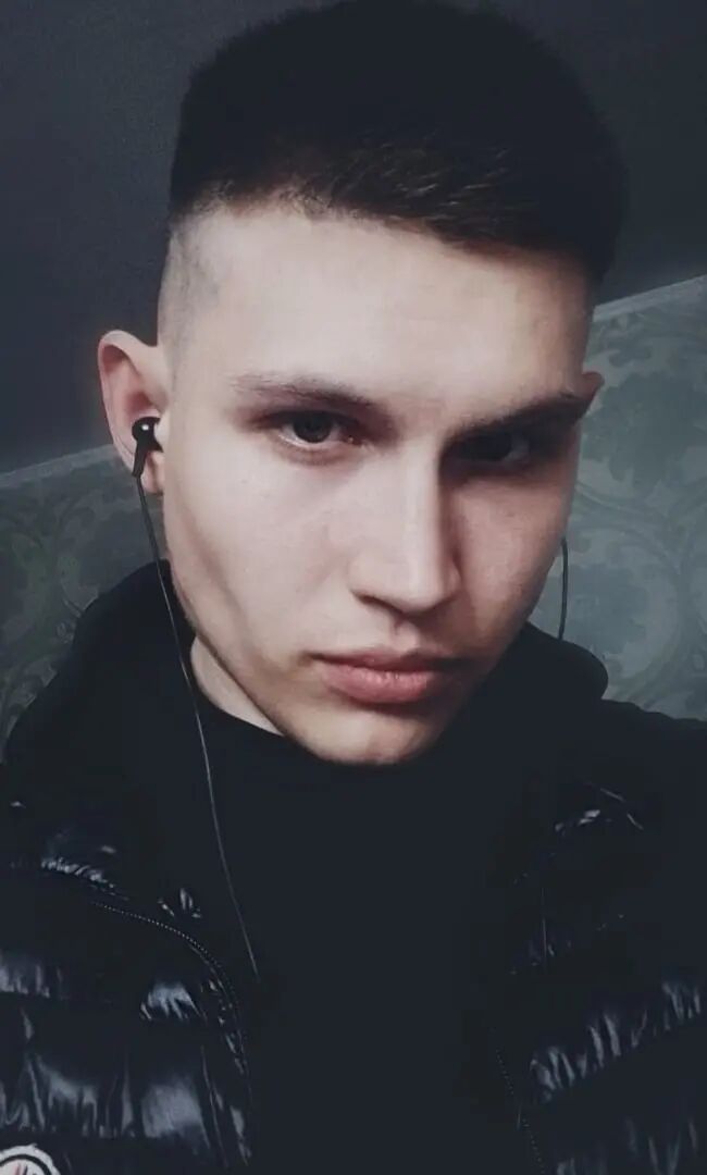  ,   Ruslan, 25 ,   ,   , c 