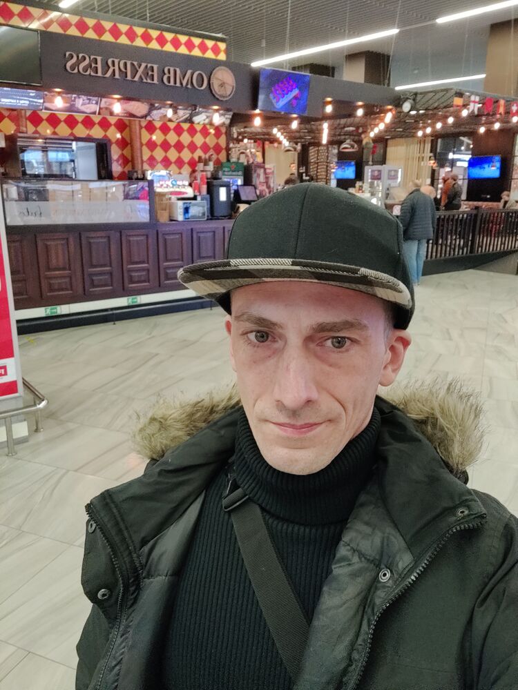  53835713  Dmitrij, 39 ,    -