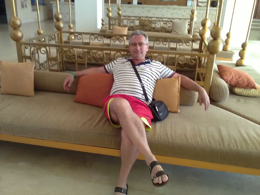  23196033  Valeriy, 59 ,    