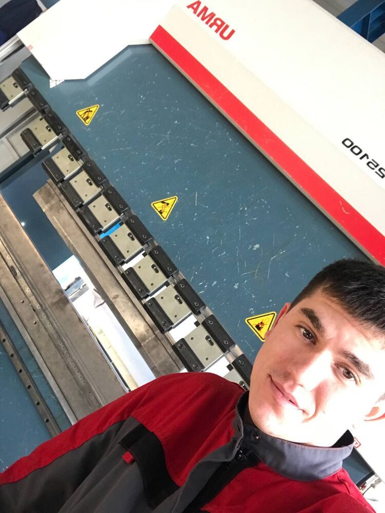  26242573  , 29 ,    