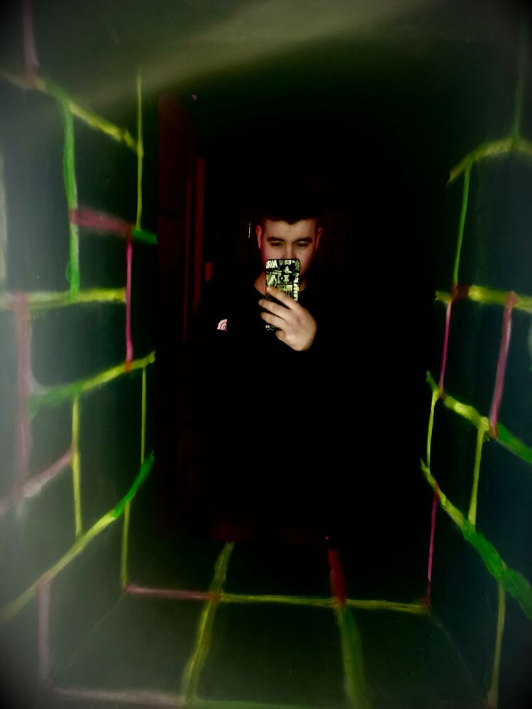  ,   Artem, 23 ,   ,   