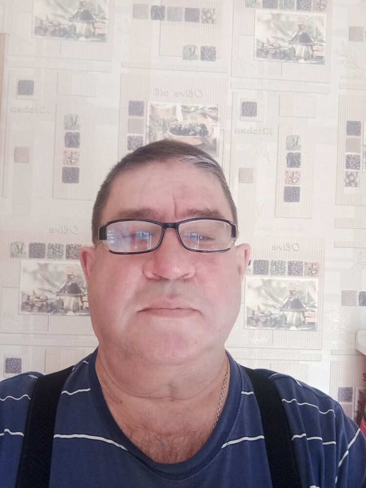  24183573  , 65 ,    