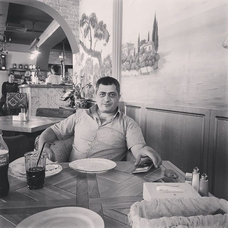  ,   Aleksan, 37 ,   ,   , c 