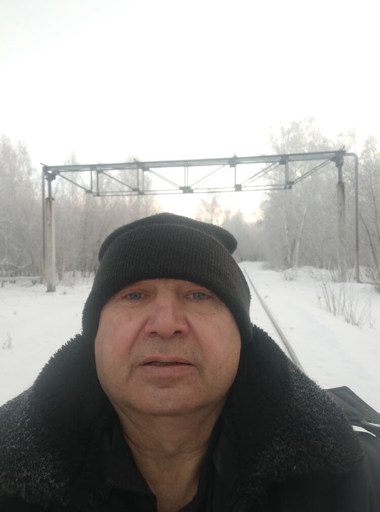  44988593  , 62 ,    