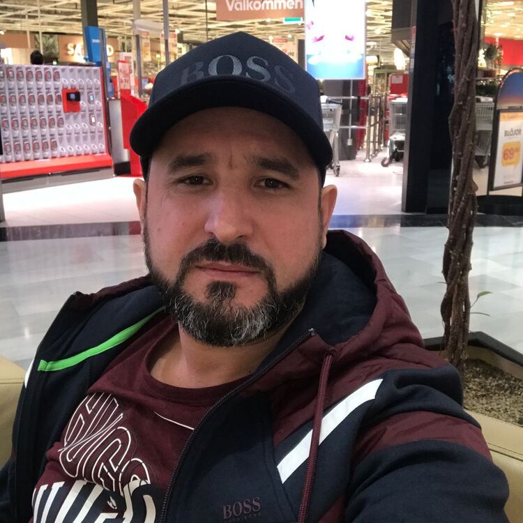  ,   Harvey, 49 ,   ,   