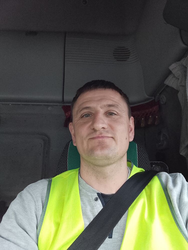  ,   Serg, 34 ,   ,   