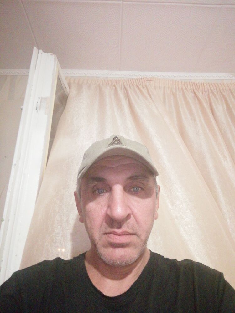  38077733  , 51 ,    
