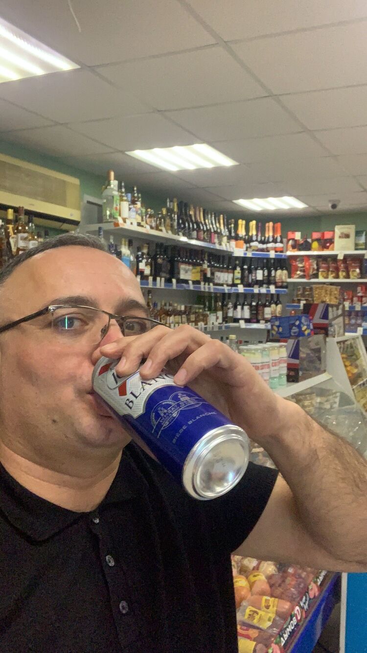  32714773  , 37 ,    