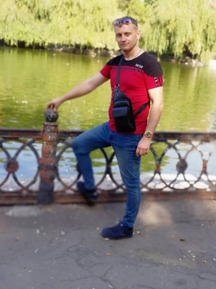 ���� 21239943 ������� ������, 32 ����, ���� ���������� � ���������������