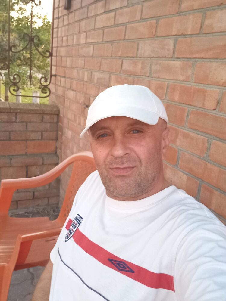  --,   , 48 ,     , c 