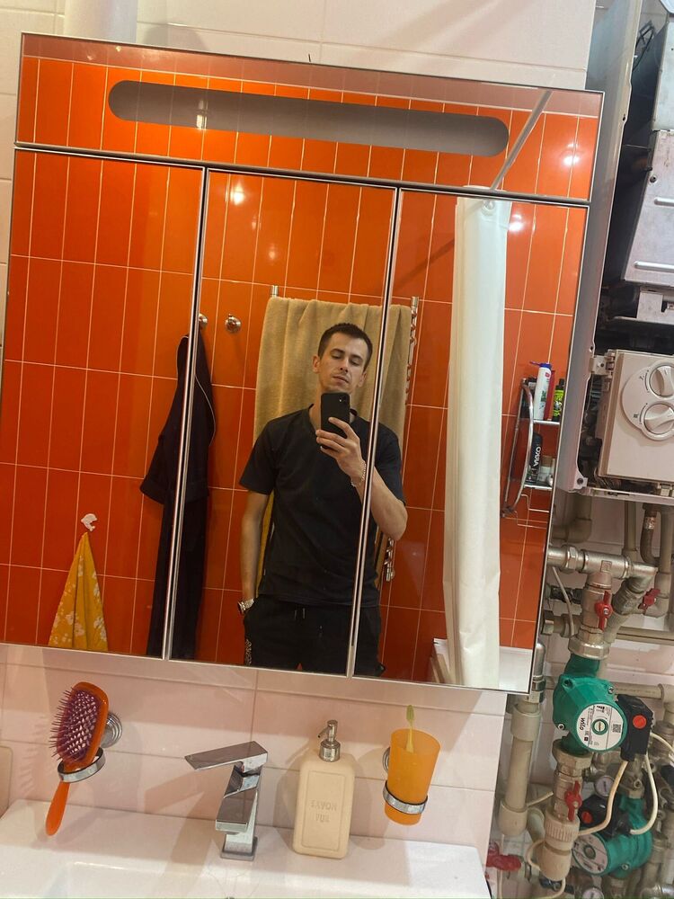  44574193  , 28 ,    