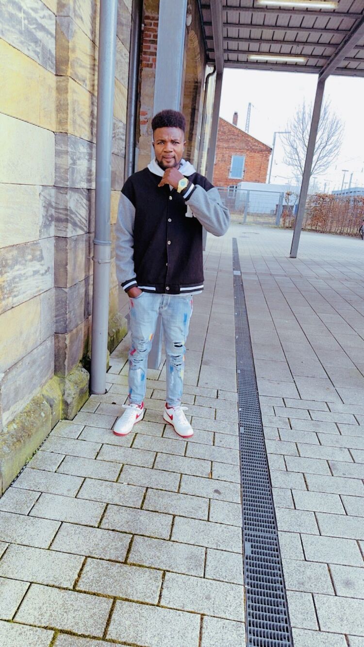  Ismaning,   Kwame, 25 ,   ,   
