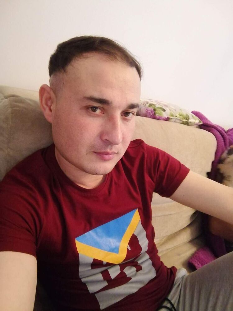  33415043   , 38 ,    -