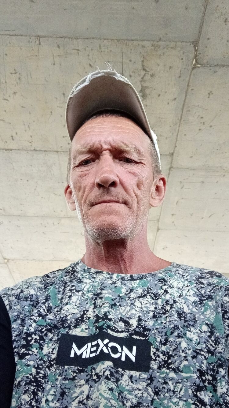  45701143  , 54 ,    