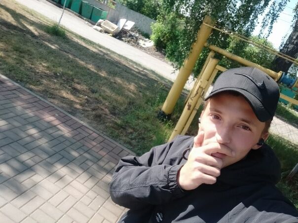  46880243  Danil, 23 ,    