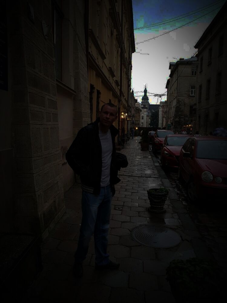  ,   Vadim, 40 ,  