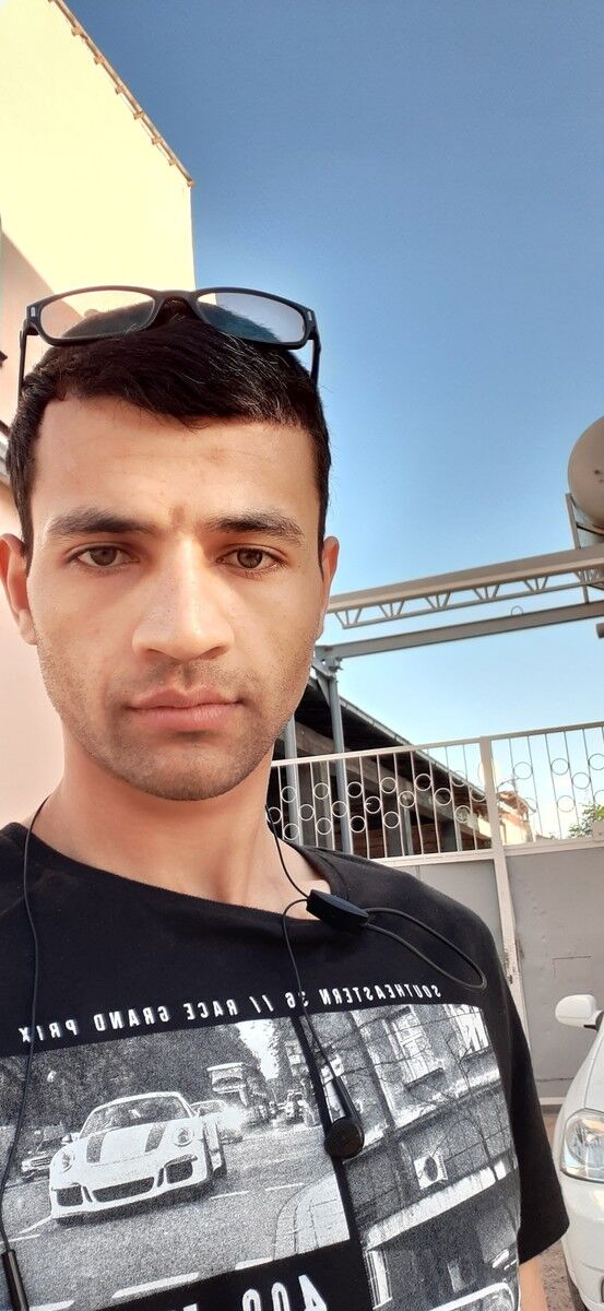  ,   Anvar, 32 ,   ,   , c 
