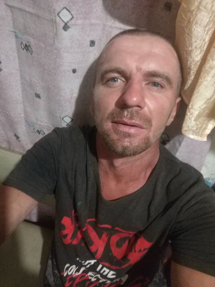  44076883  , 38 ,    