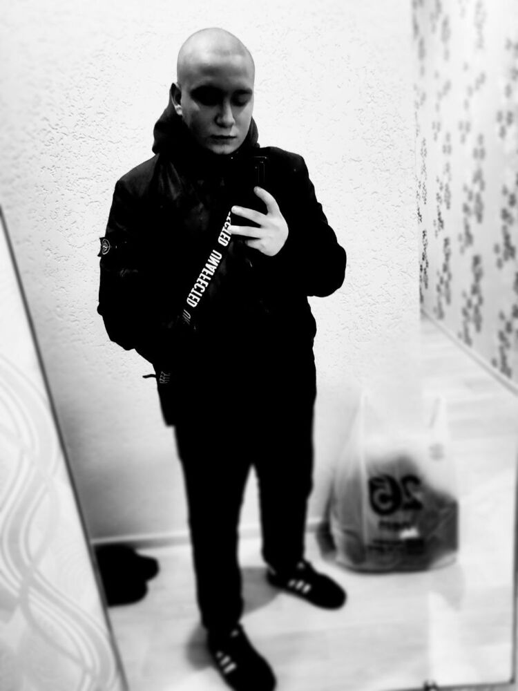 43775323  , 21 ,    