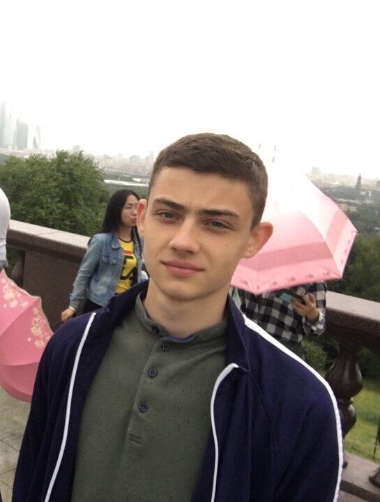  ,   Cristian, 24 ,   ,   , c 