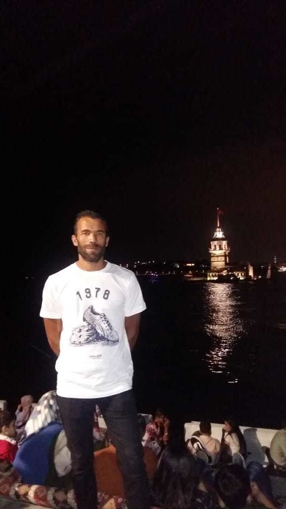  18124533  Tolga, 45 ,    
