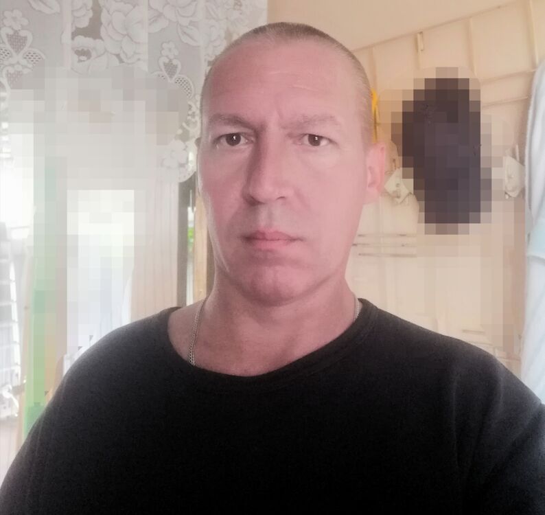  27922473  , 49 ,    