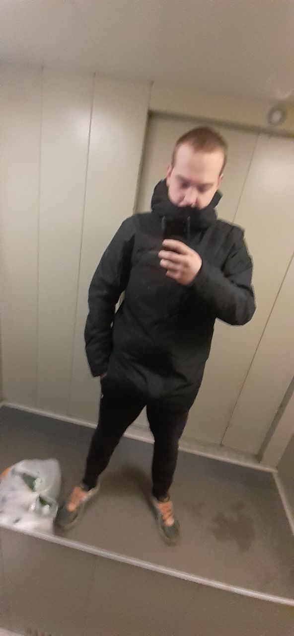  ,   Denis, 25 ,   ,   
