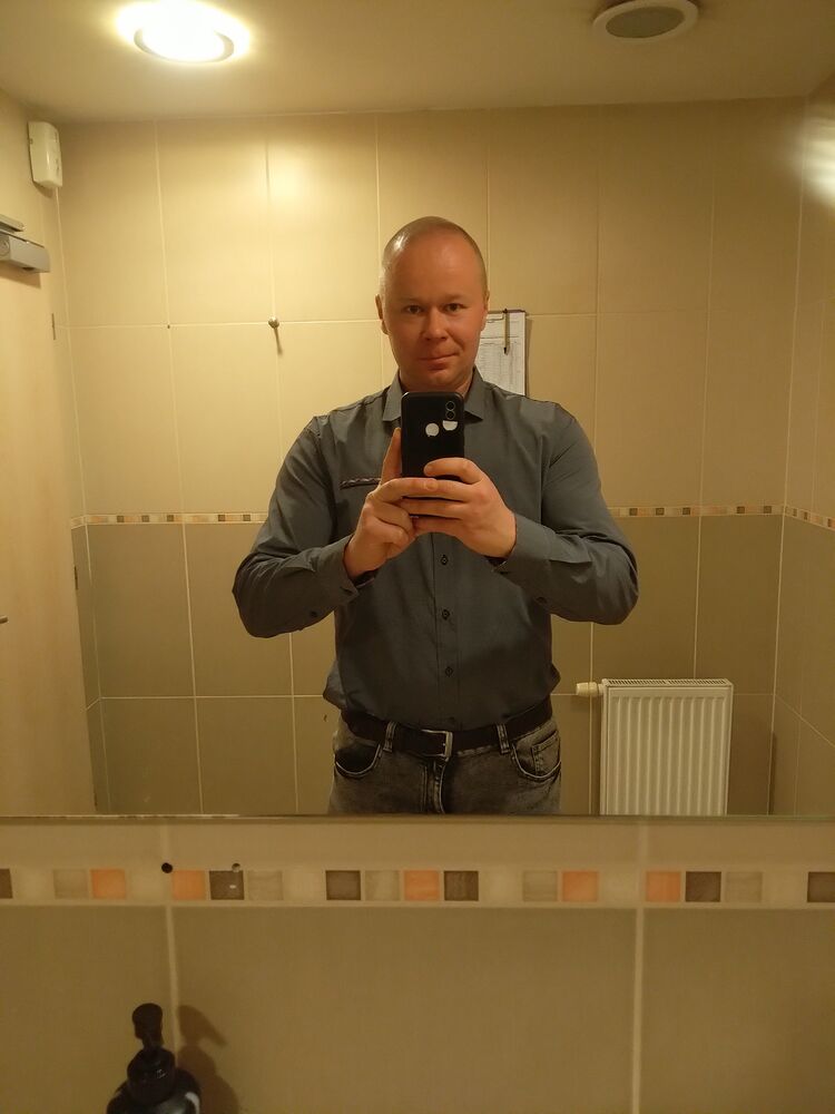  ,   Adrian, 30 ,   ,   