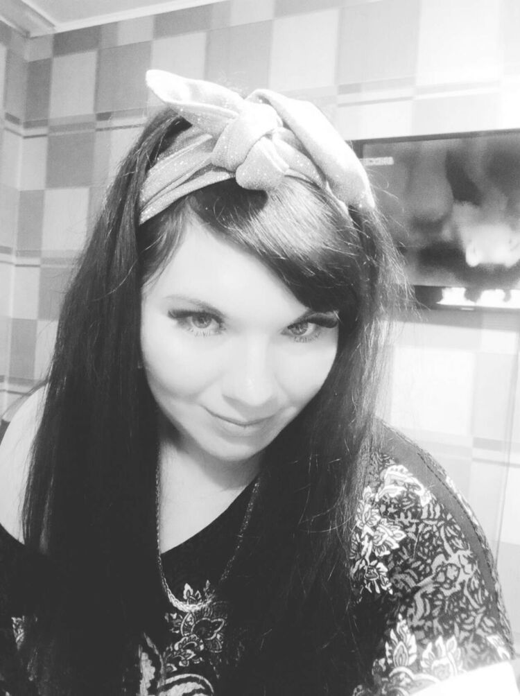  52454473  , 34 ,    --