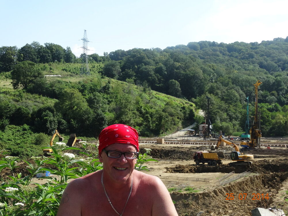  6187993  Alexandr, 62 ,    
