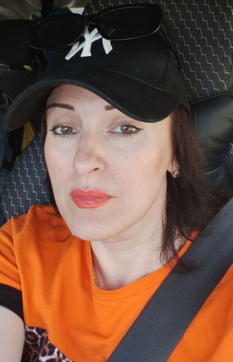  37856933  Irina, 52 ,    