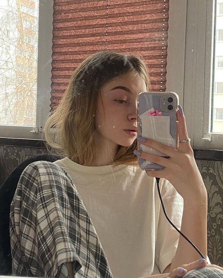  26027943  , 23 ,    