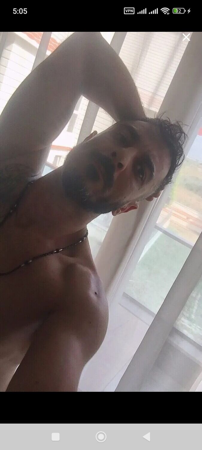  53623083  Taha, 38 ,    