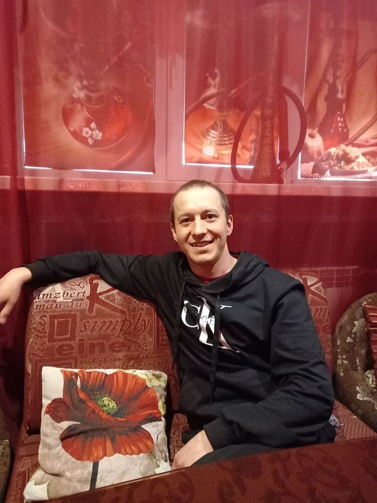 ���� 27645493 ������� ��������, 33 ����, ���� ���������� � �����