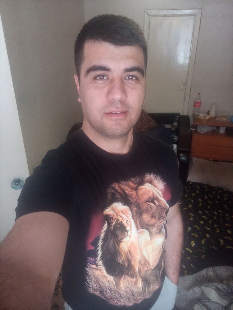  34027263  , 37 ,    