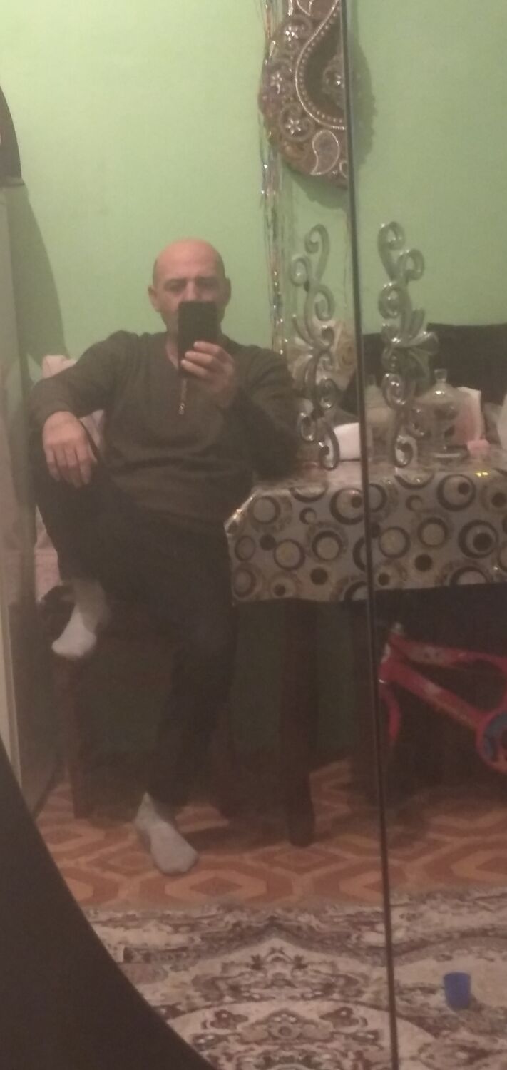  40519083  , 56 ,    