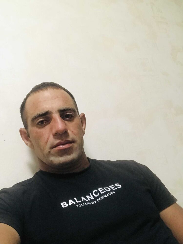  28490793  , 35 ,    
