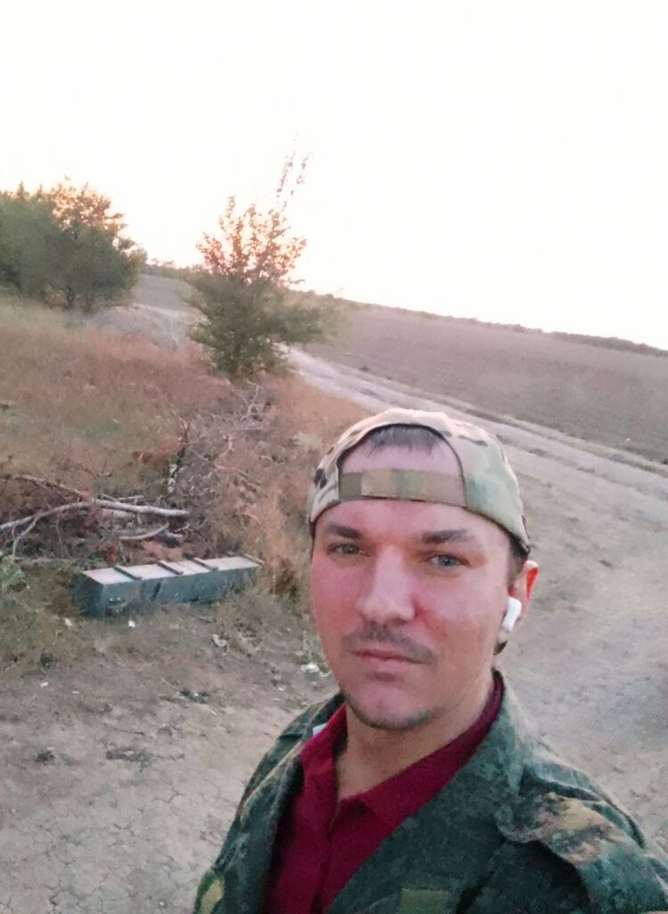  --,   Pavel, 33 ,   ,   , c , 