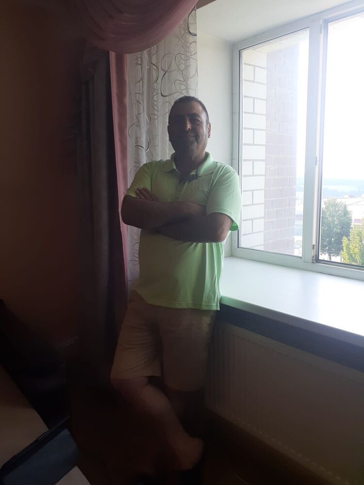  54662713  Sultan, 57 ,    