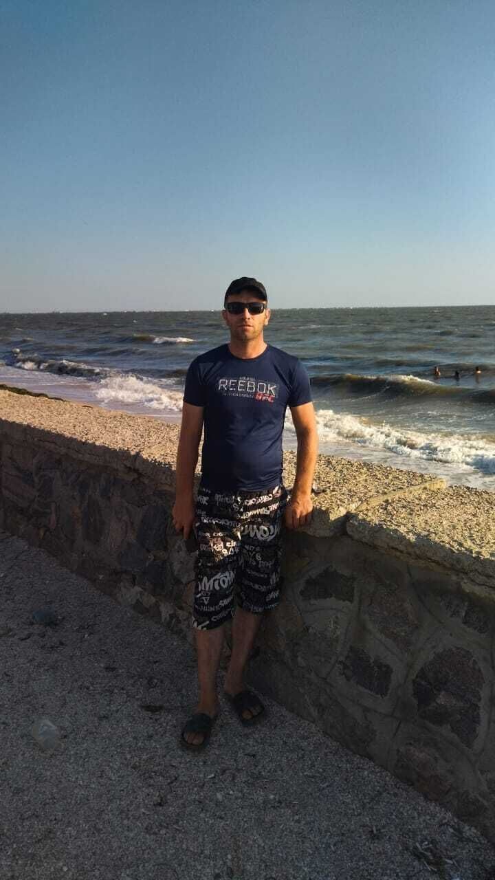  46695113  , 39 ,    